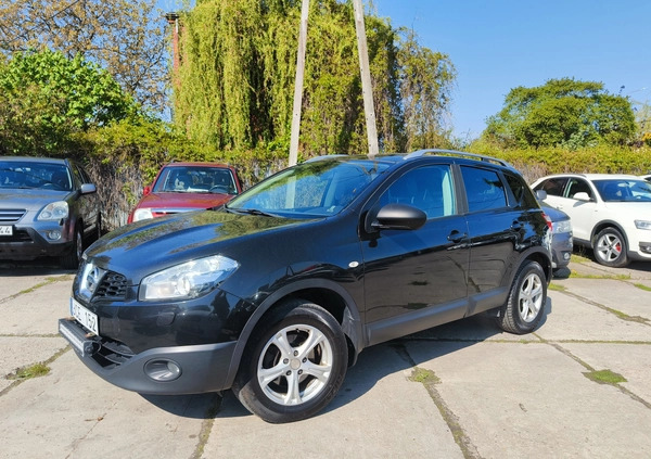 Nissan Qashqai cena 23999 przebieg: 277523, rok produkcji 2010 z Tolkmicko małe 121